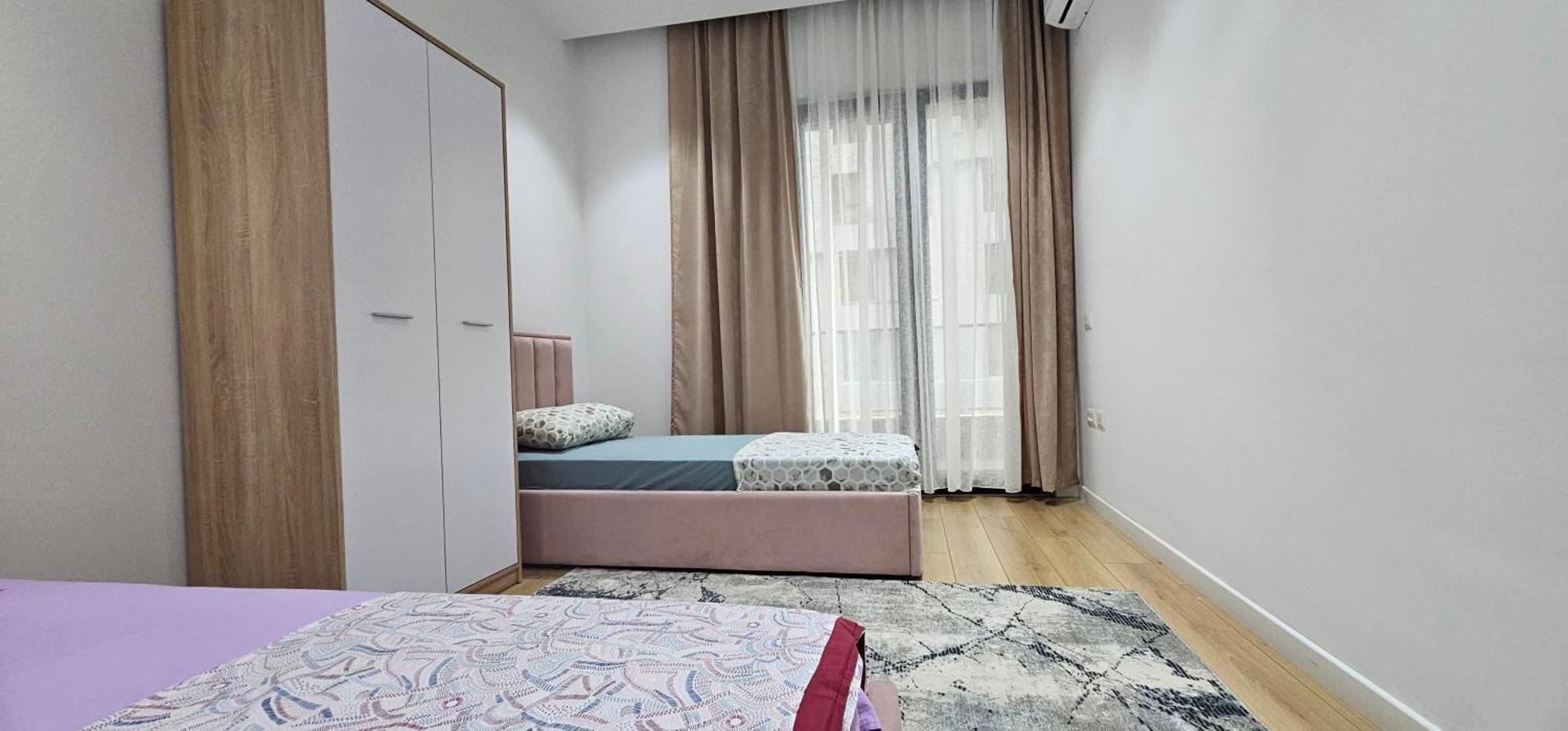 Free Parking Tirana Modern Escape Exterior foto